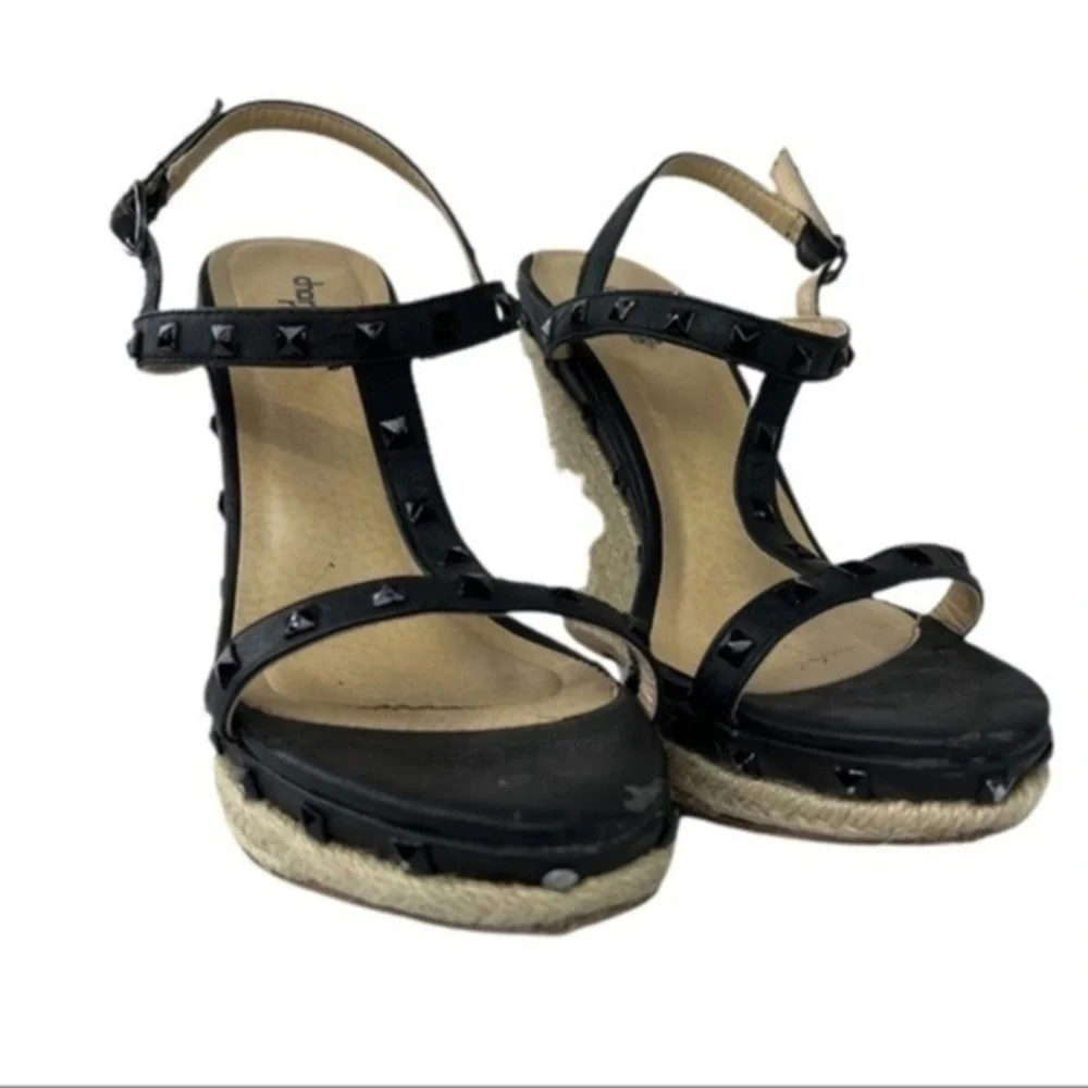 Charlotte Russe | Madison Wedge Heels Black & Tan Size 9 Sandals​​​​